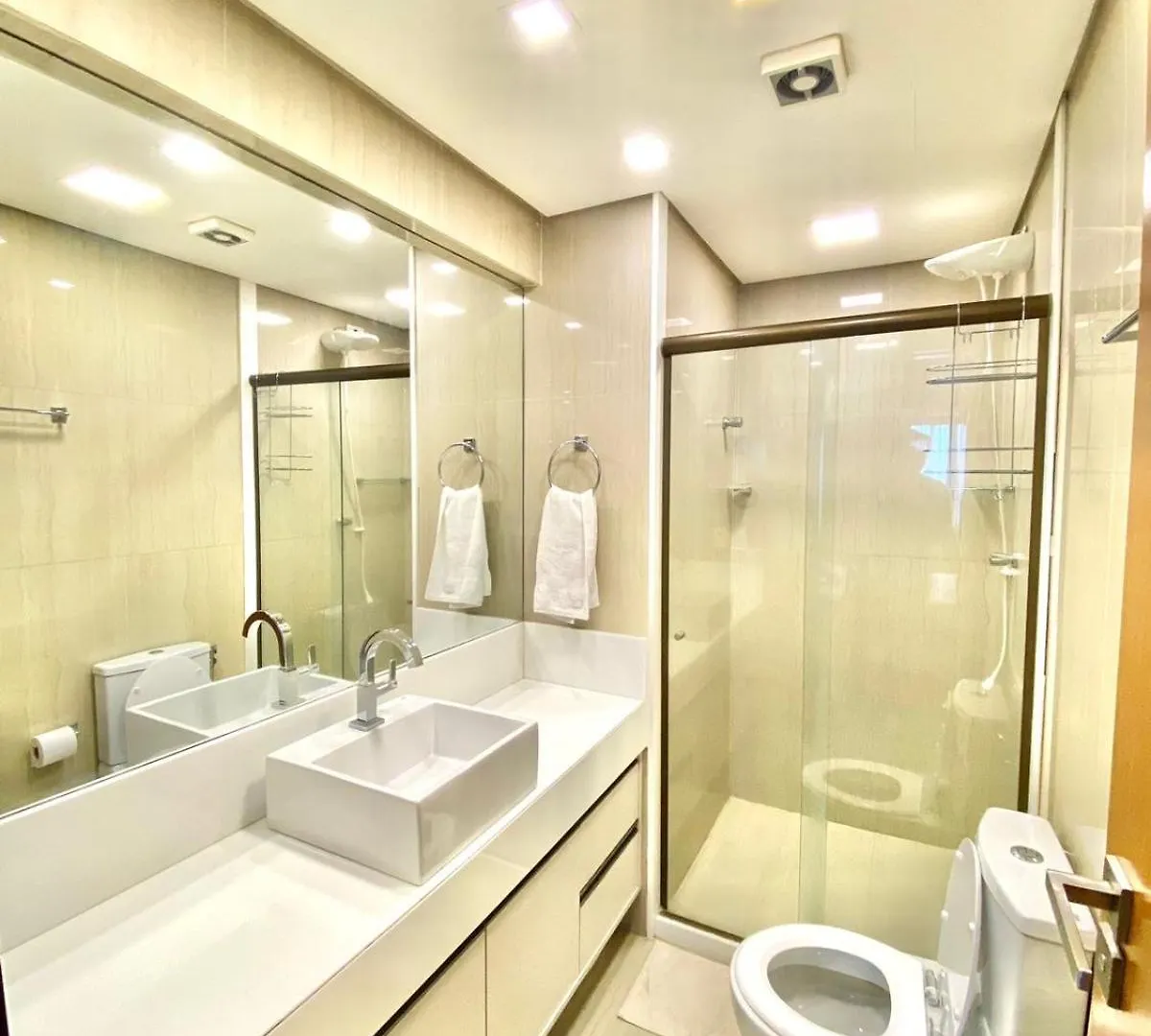 Flat No Hotel Imperial Suites 累西腓